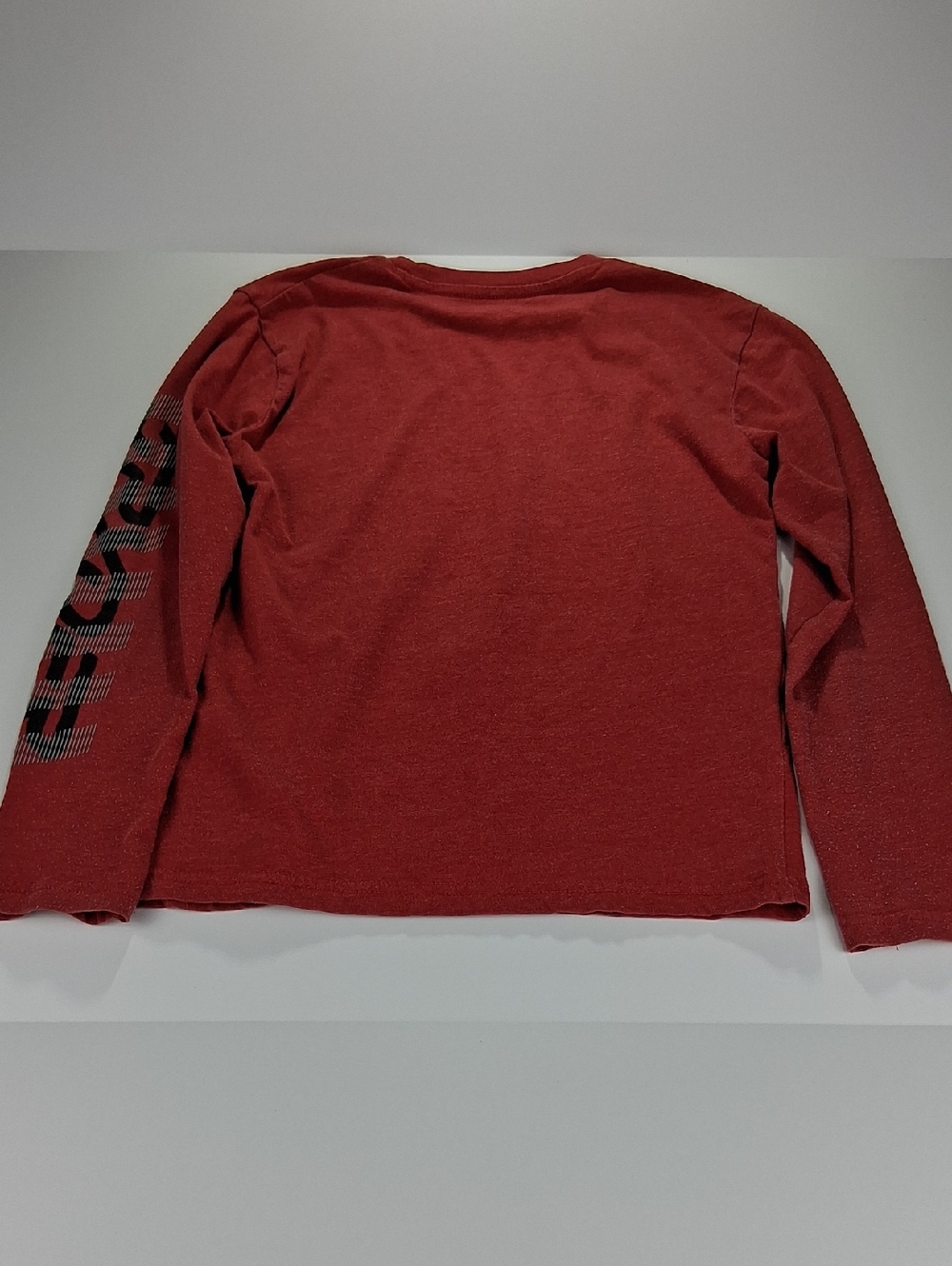 Boys Spyder Long-Sleeve T-Shirt Size Medium (10/12) Red w/ Black Spider Graphic - Picture 4 of 7